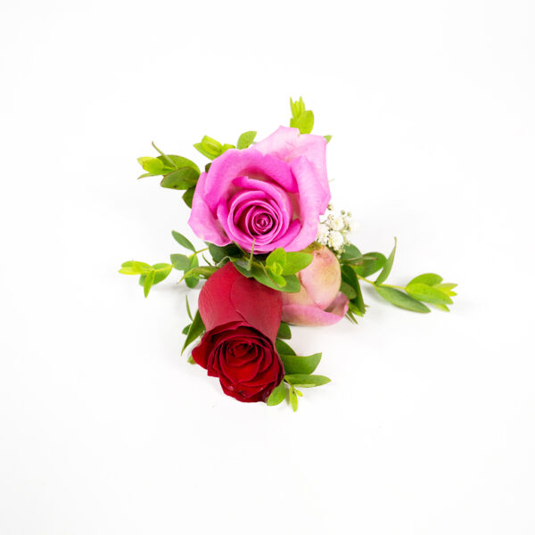 Ružovo bordová kytica