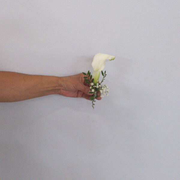 Svadobná kytica z bielych kál